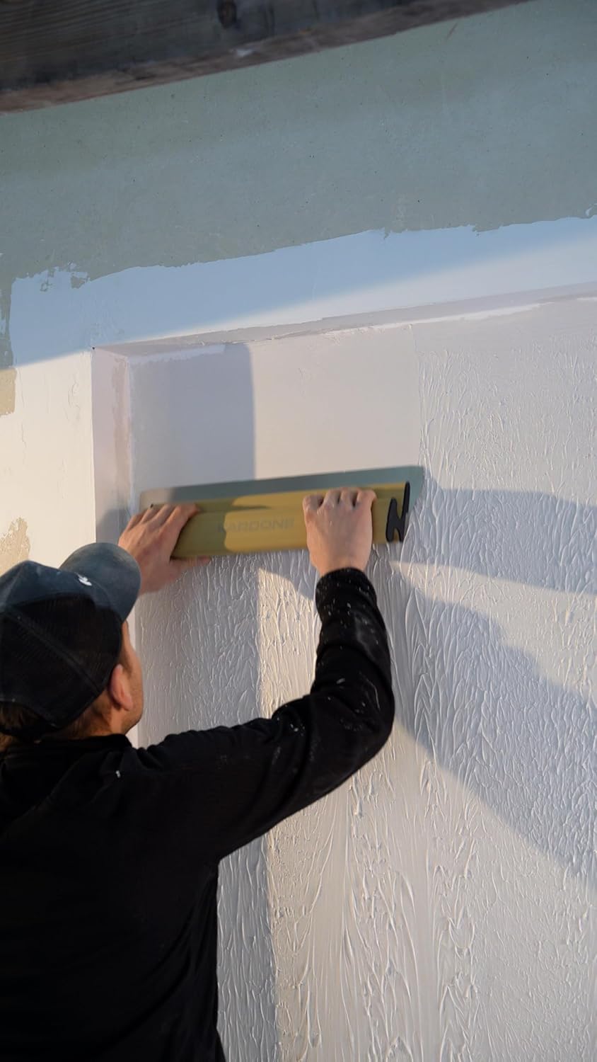 Lame à lisser et enduire Kardone